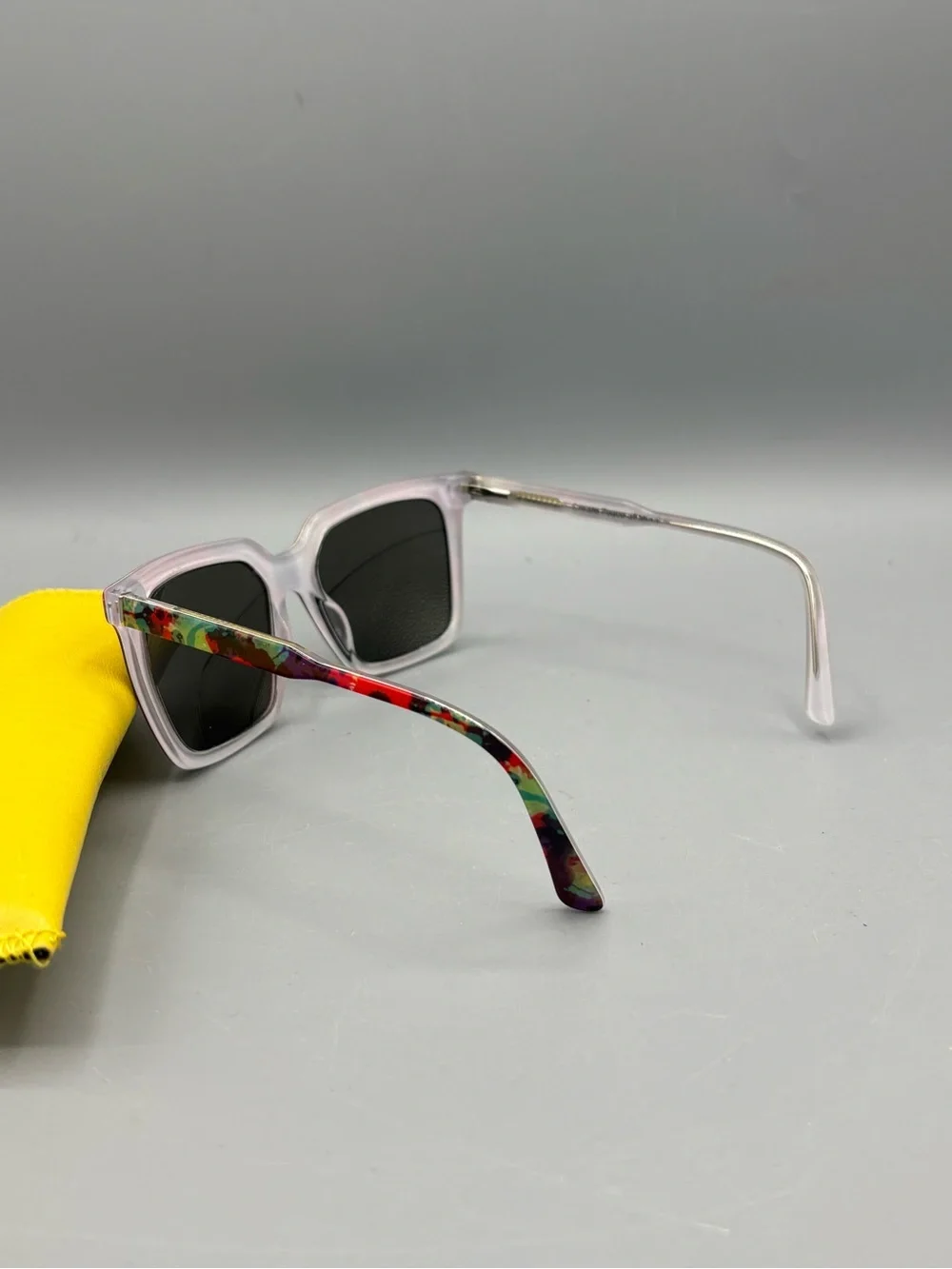 Peacelove Jovial sunglasses in the 'Splatt' colorway